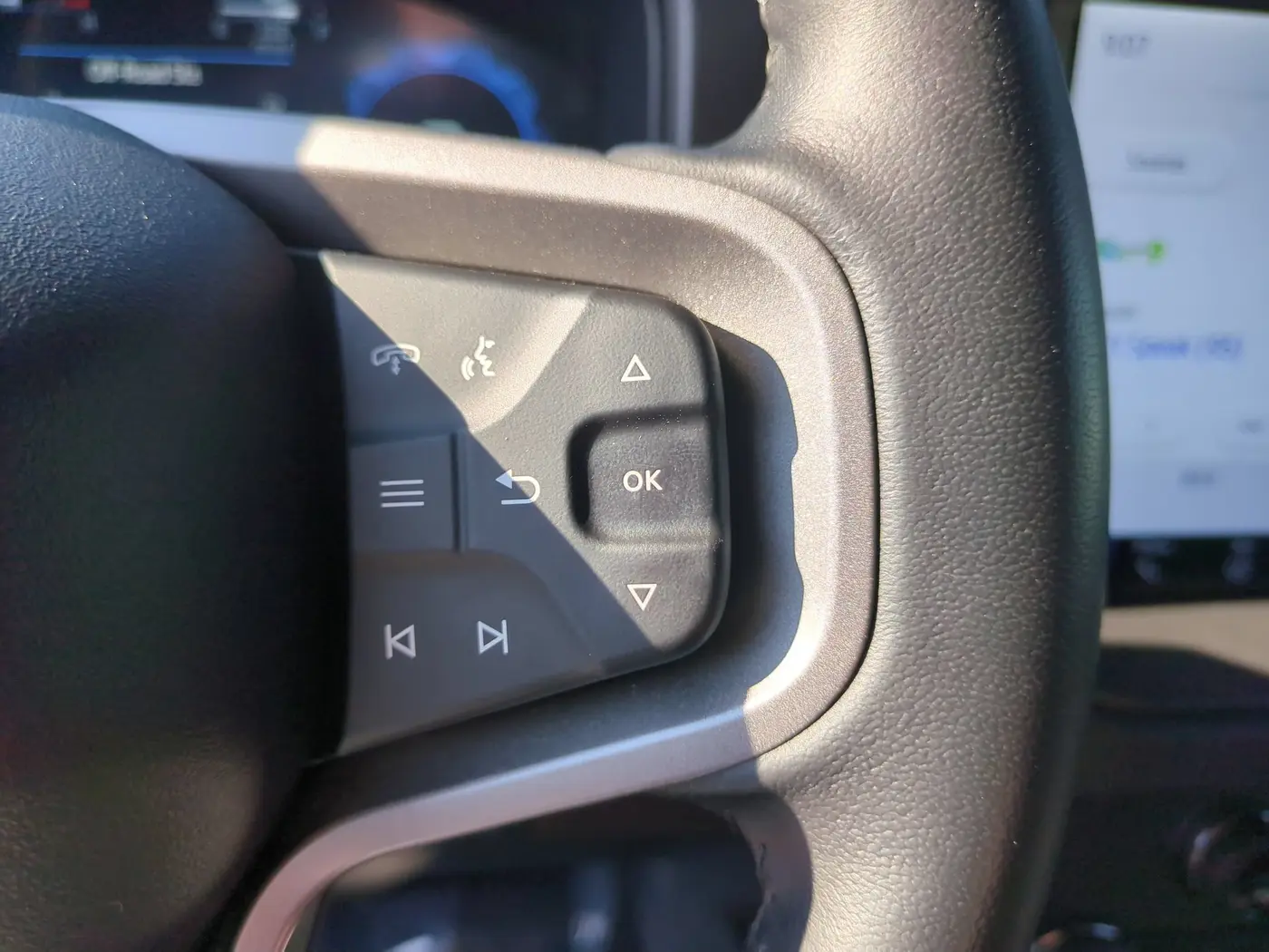 2025 Ford Bronco - $40,776