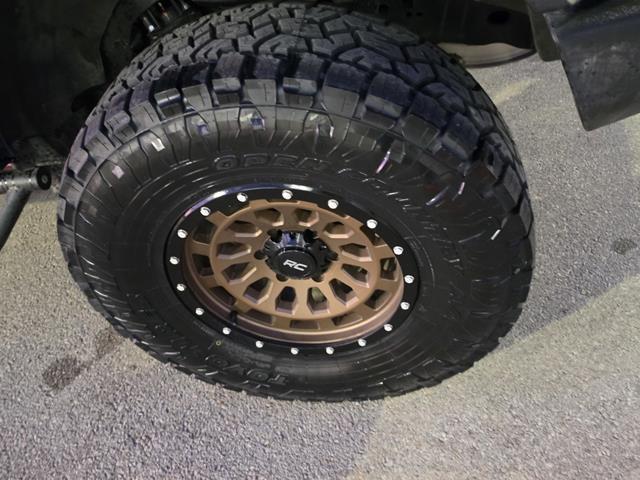 2025 Ford Bronco - $42,995