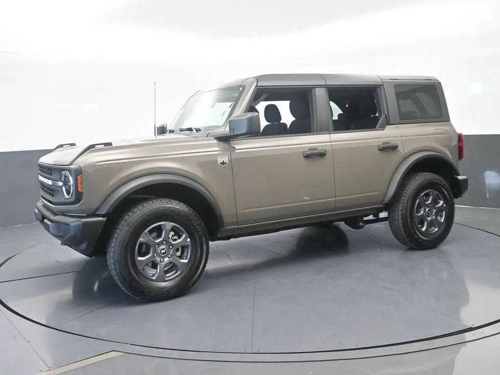 2026 Ford Bronco - $43,487
