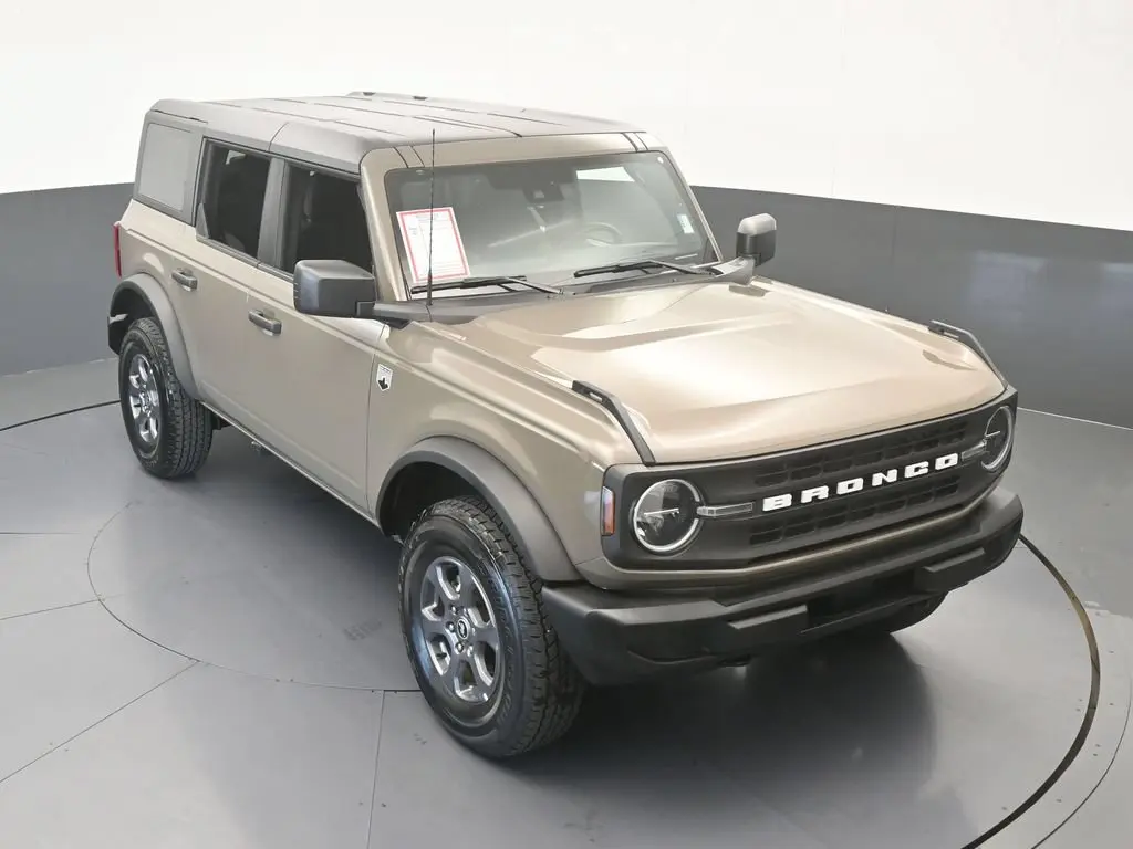 2026 Ford Bronco - $43,487