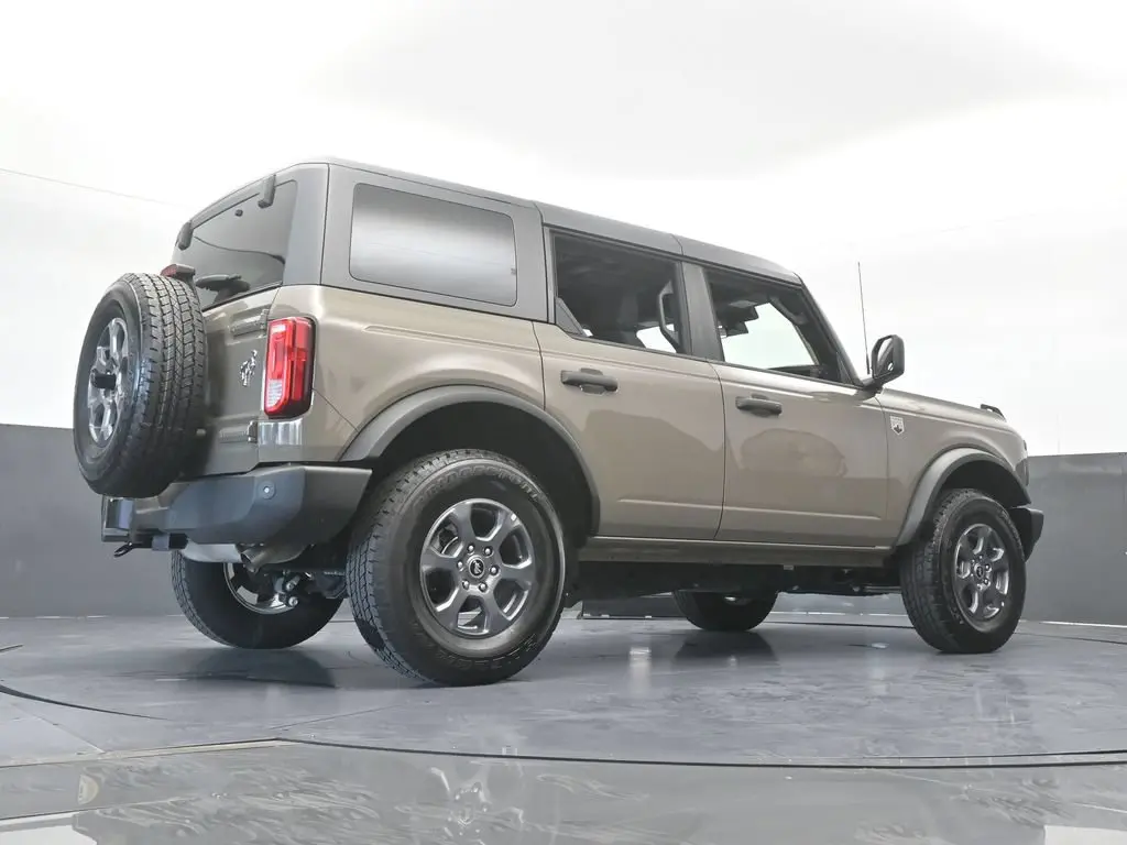 2026 Ford Bronco - $43,487