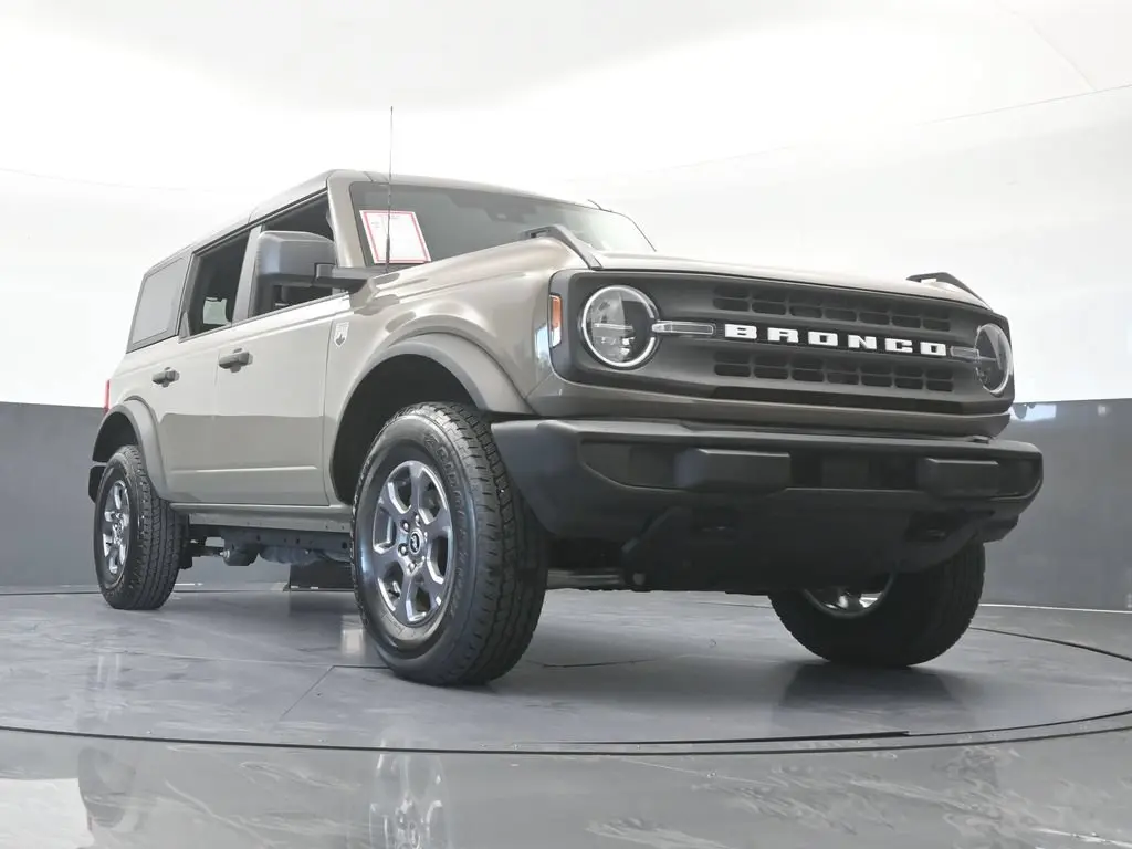 2026 Ford Bronco - $43,487