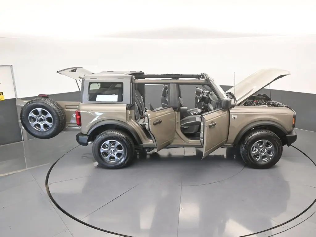 2026 Ford Bronco - $43,487