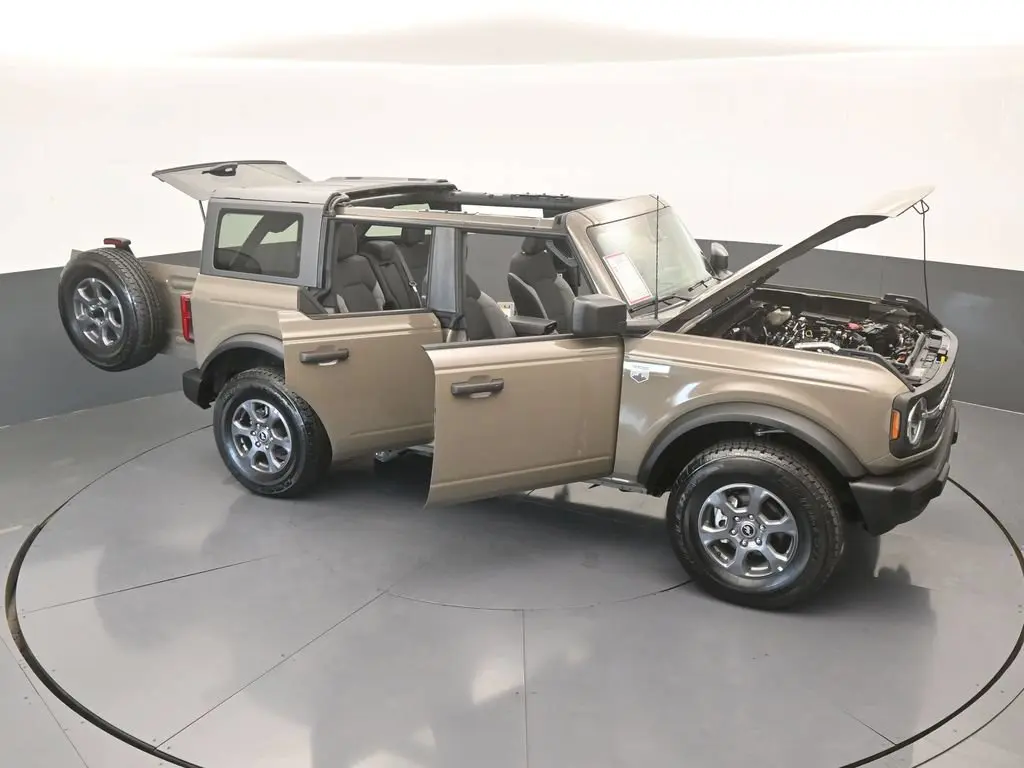 2026 Ford Bronco - $43,487