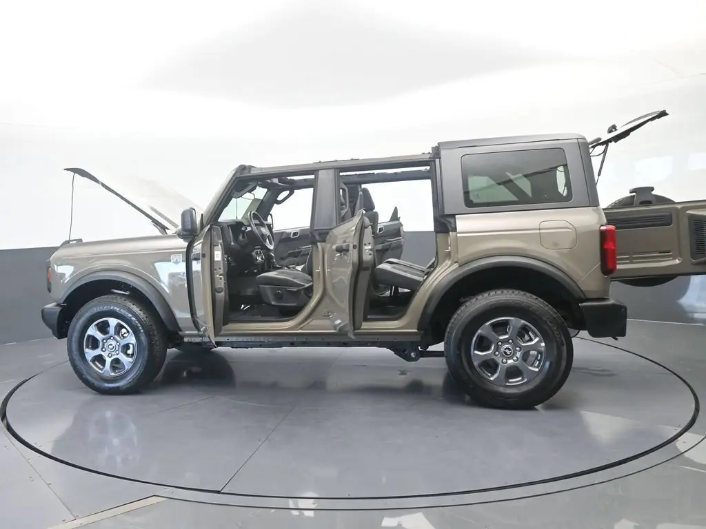 2026 Ford Bronco - $43,487