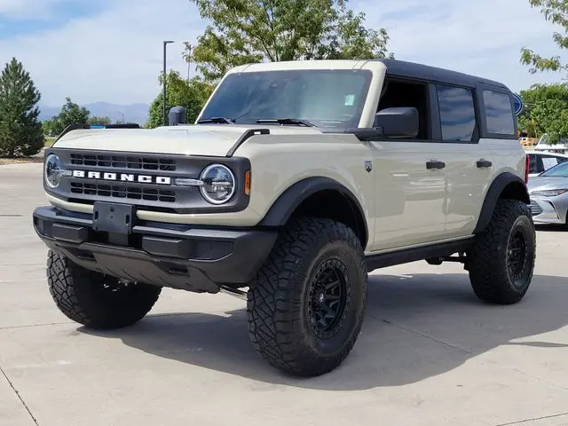 2026 Ford Bronco - $55,828