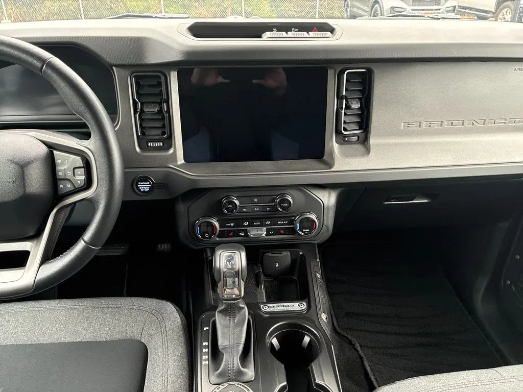 2025 Ford Bronco - $38,118