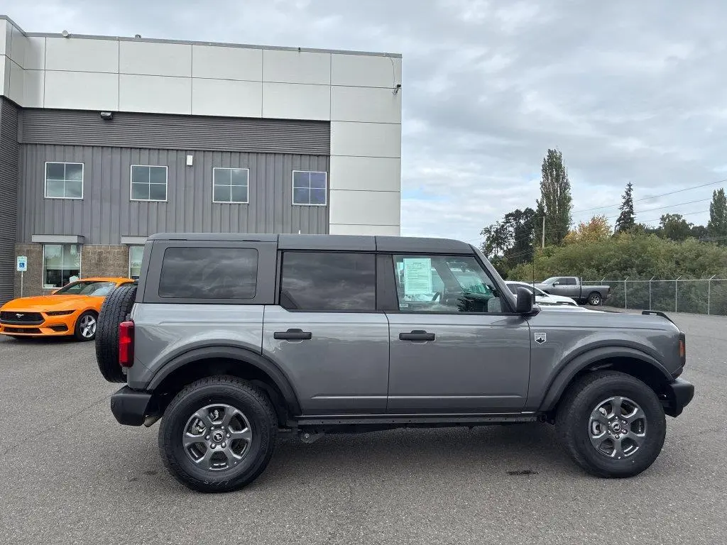 2025 Ford Bronco - $37,918