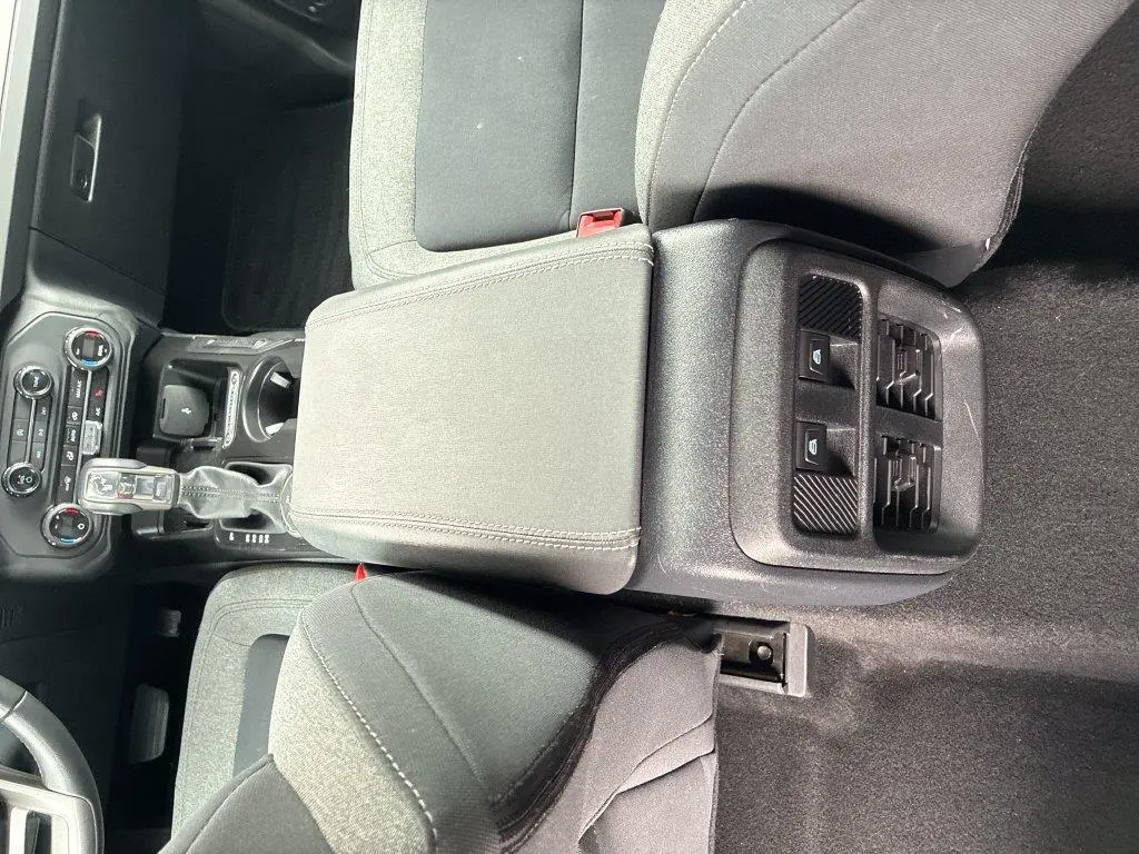 2025 Ford Bronco - $37,918