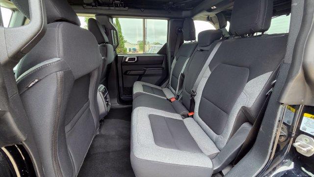 2025 Ford Bronco - $37,601
