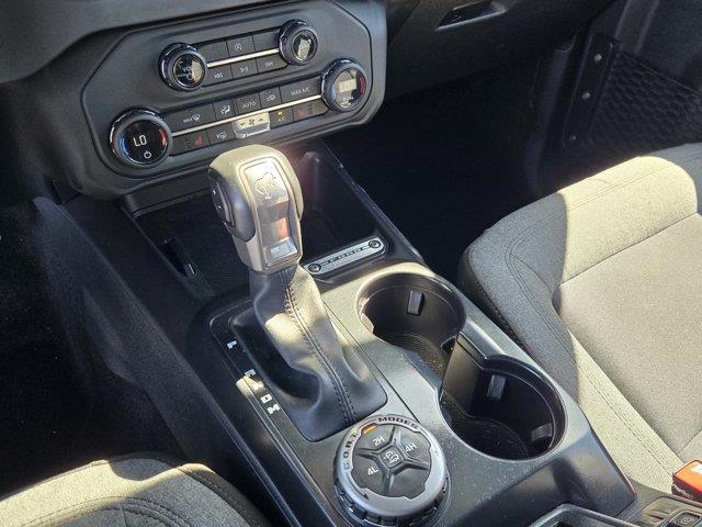 2025 Ford Bronco - $39,215