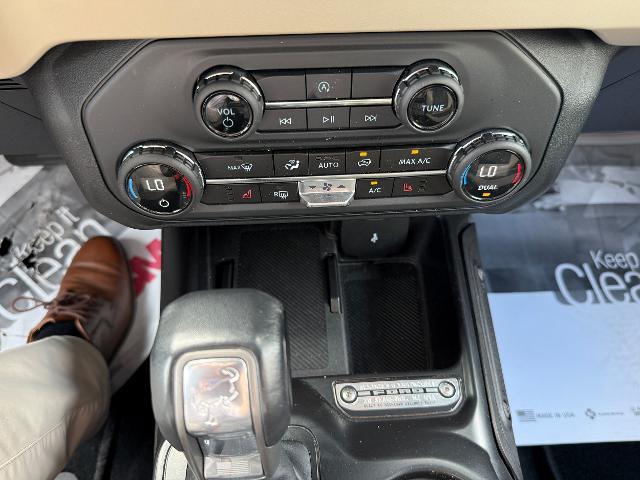 2025 Ford Bronco - $41,995