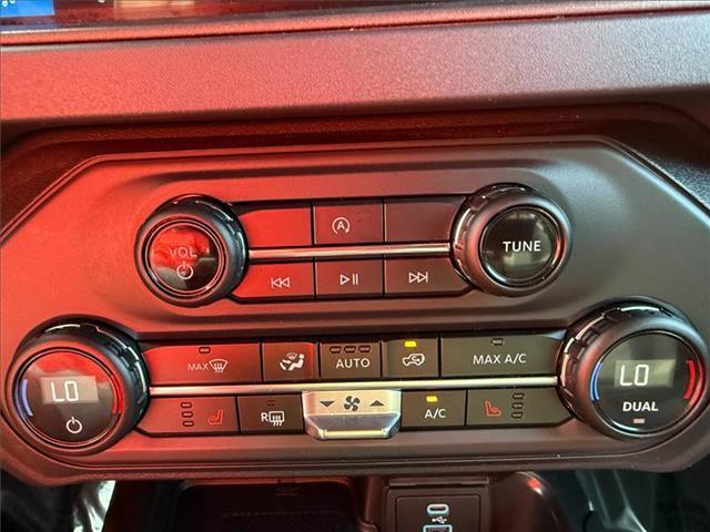 2025 Ford Bronco - $39,900