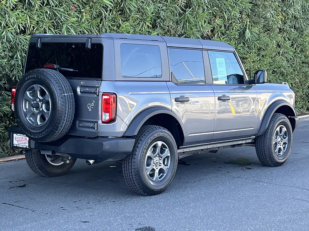 2025 Ford Bronco - $40,988