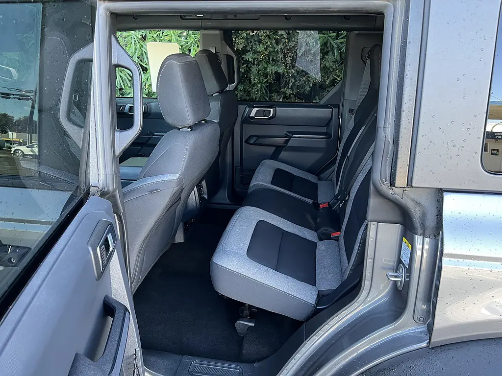 2025 Ford Bronco - $40,988