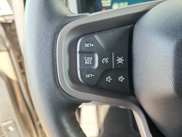 2025 Ford Bronco - $43,901