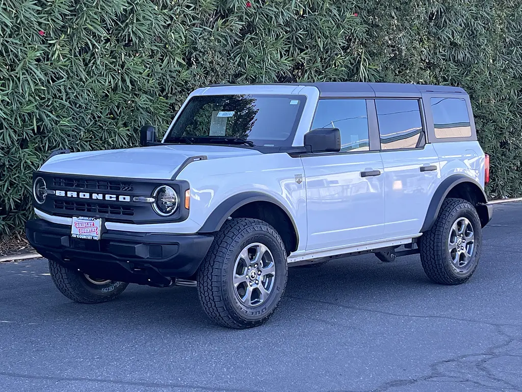 2025 Ford Bronco - $39,988