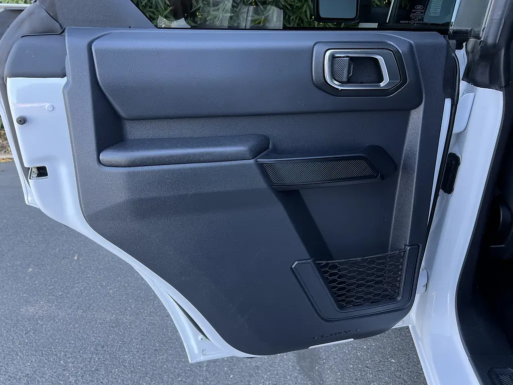 2025 Ford Bronco - $39,988