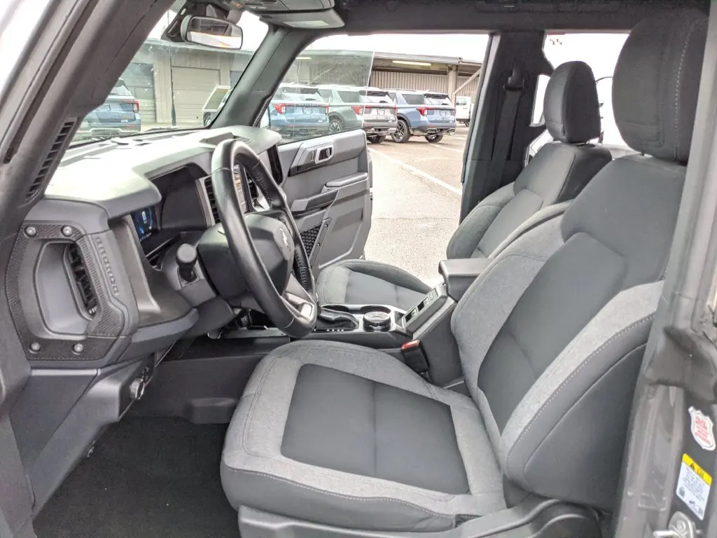 2025 Ford Bronco - $42,432