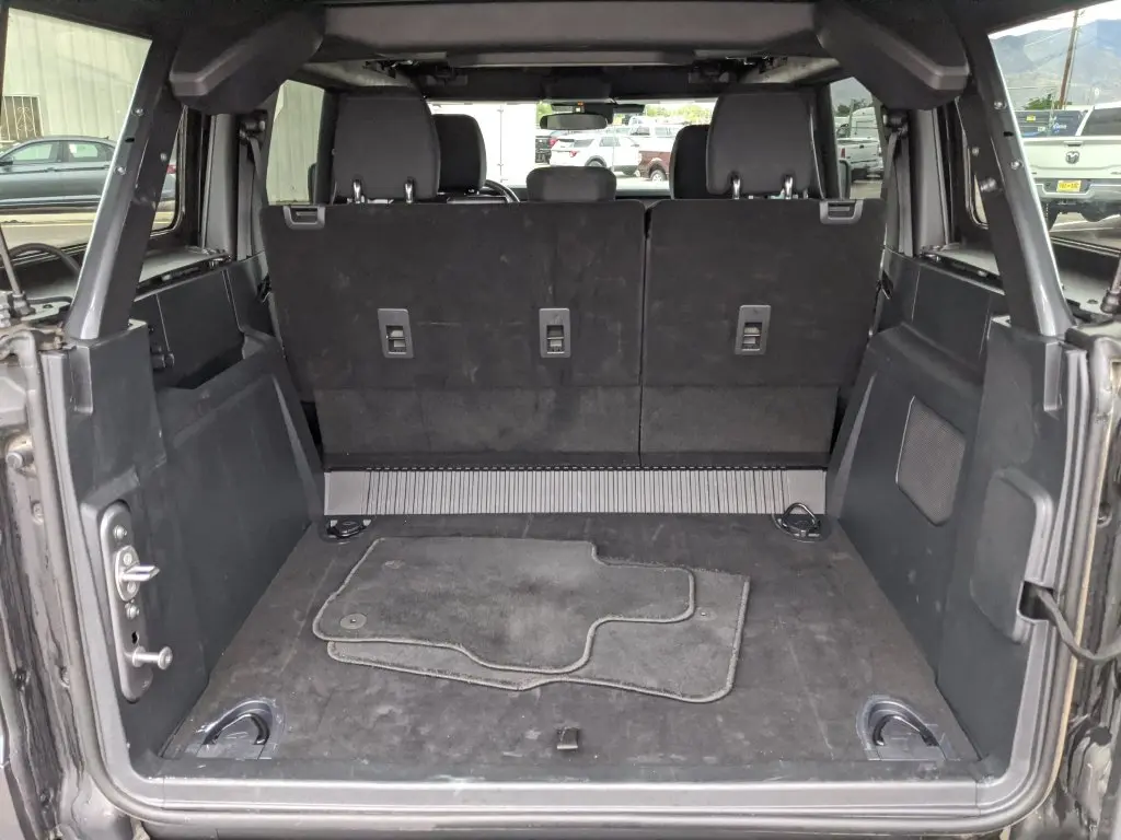 2025 Ford Bronco - $42,432