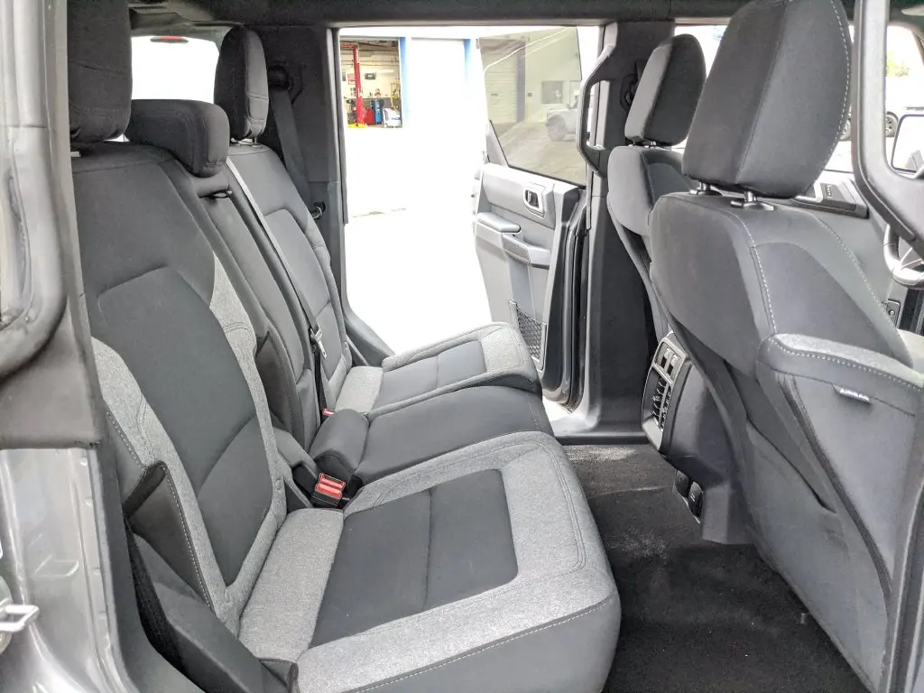 2025 Ford Bronco - $42,432