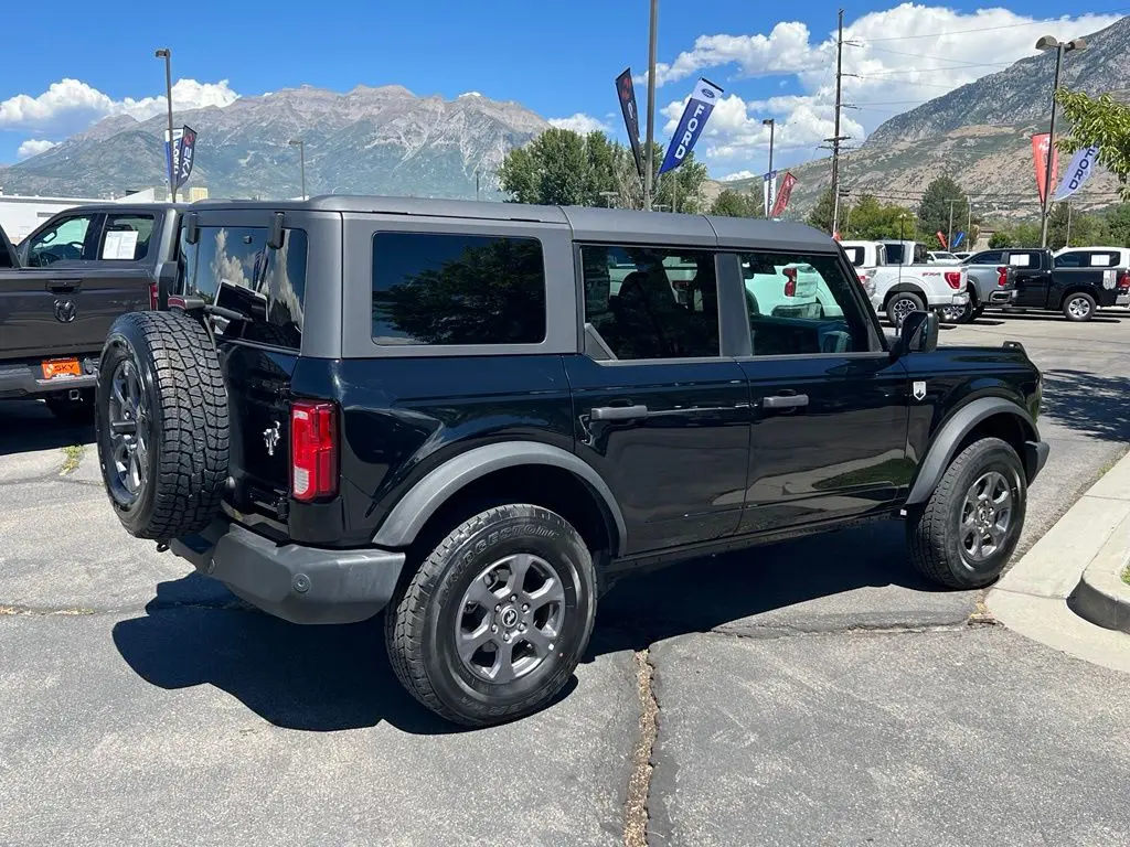2025 Ford Bronco - $40,750