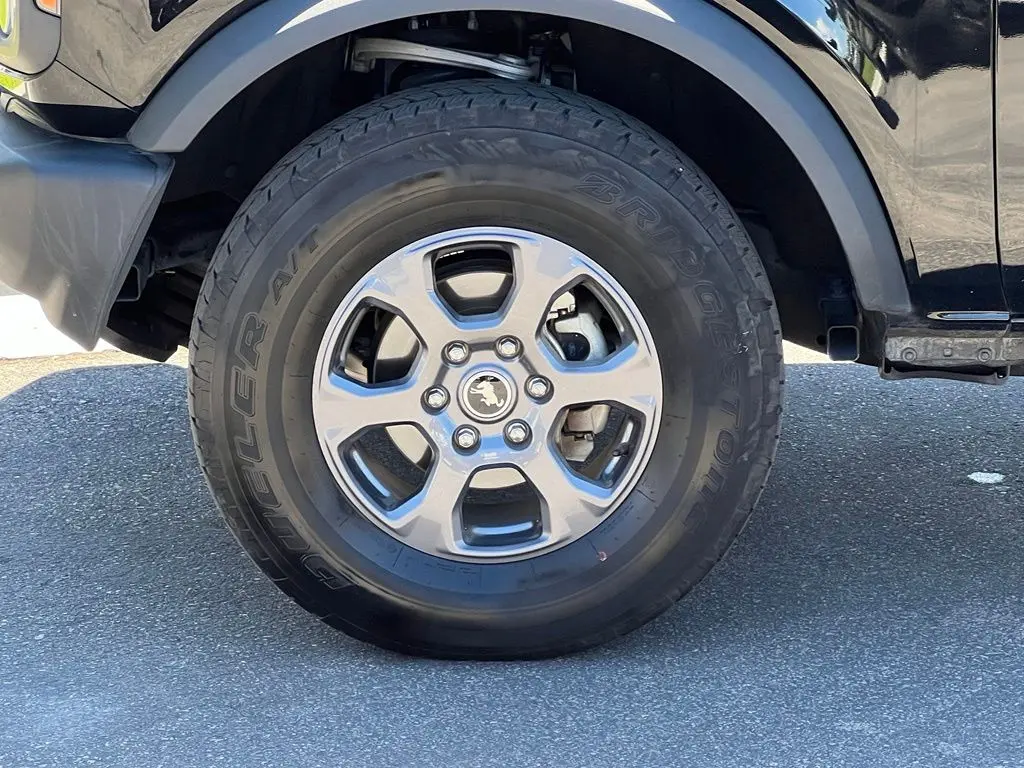 2025 Ford Bronco - $40,750