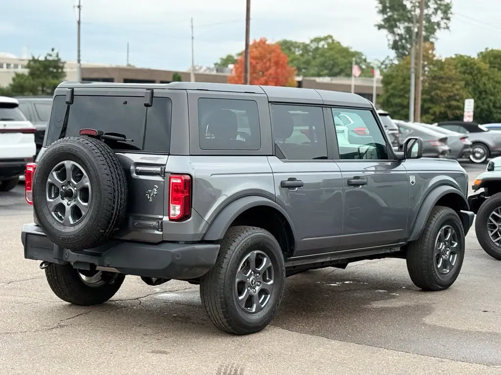2025 Ford Bronco - $38,500