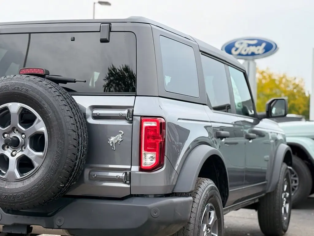 2025 Ford Bronco - $38,500