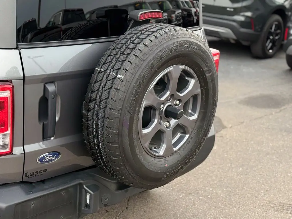 2025 Ford Bronco - $38,500