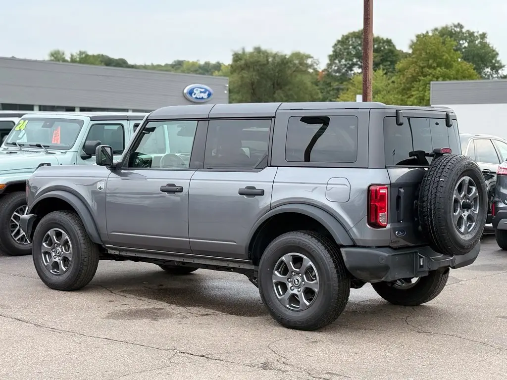 2025 Ford Bronco - $38,500