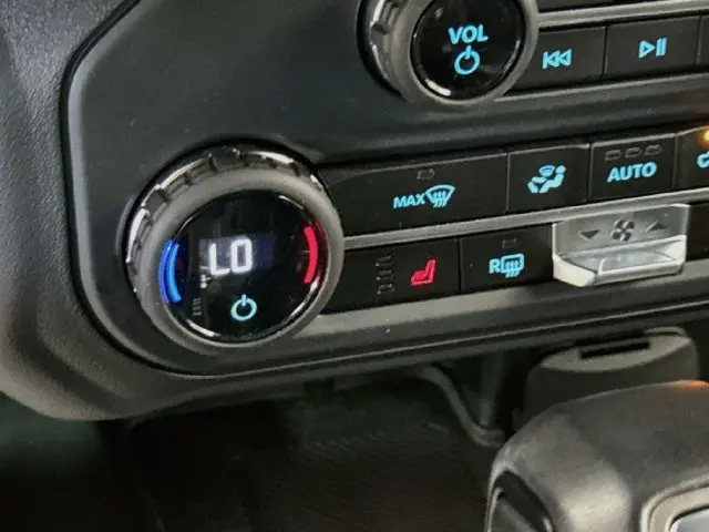 2025 Ford Bronco - $36,907