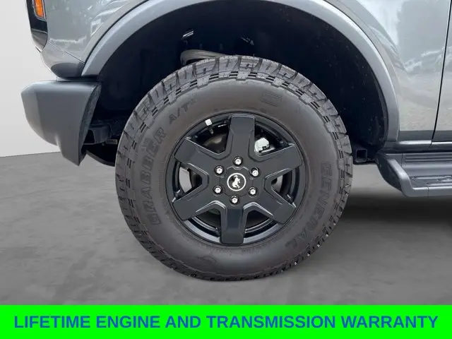 2025 Ford Bronco - $44,900