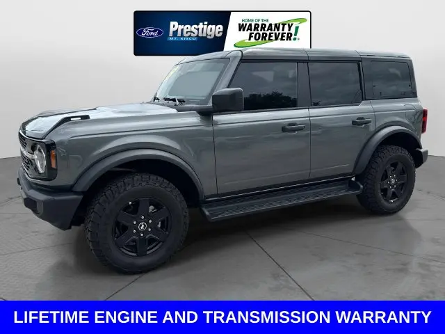 2025 Ford Bronco - $42,800