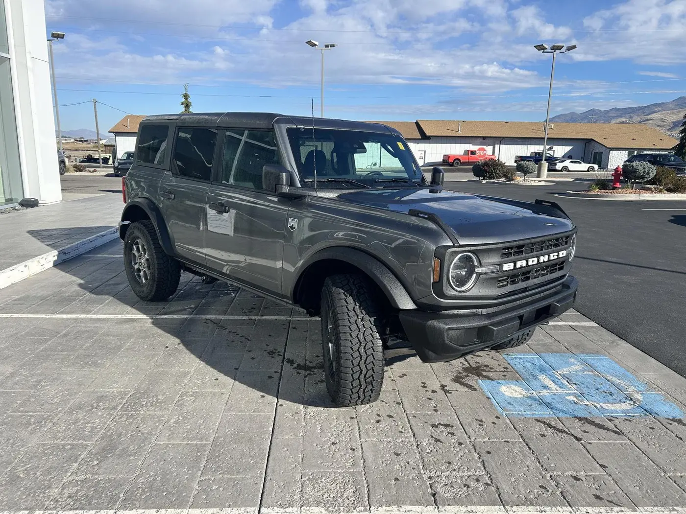 2026 Ford Bronco - $48,989