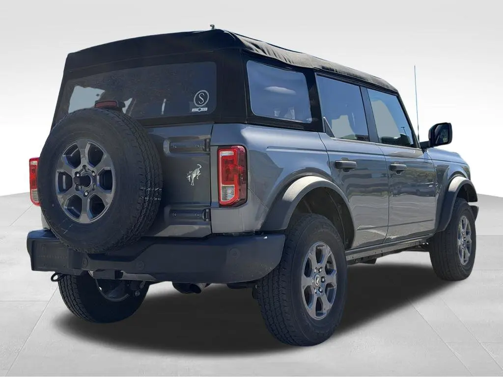 2024 Ford Bronco - $40,497