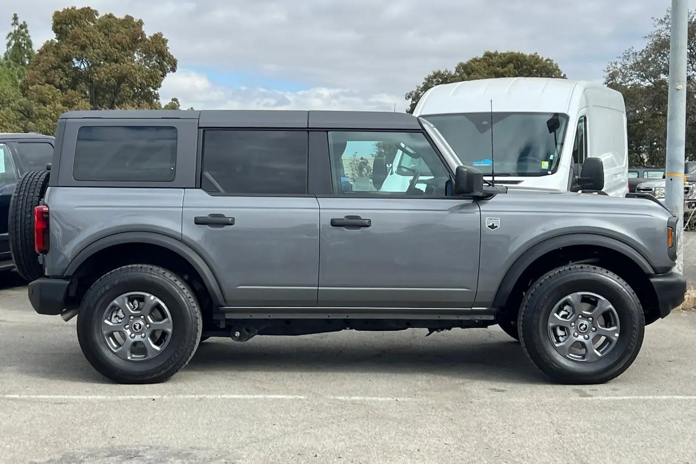 2026 Ford Bronco - $44,120