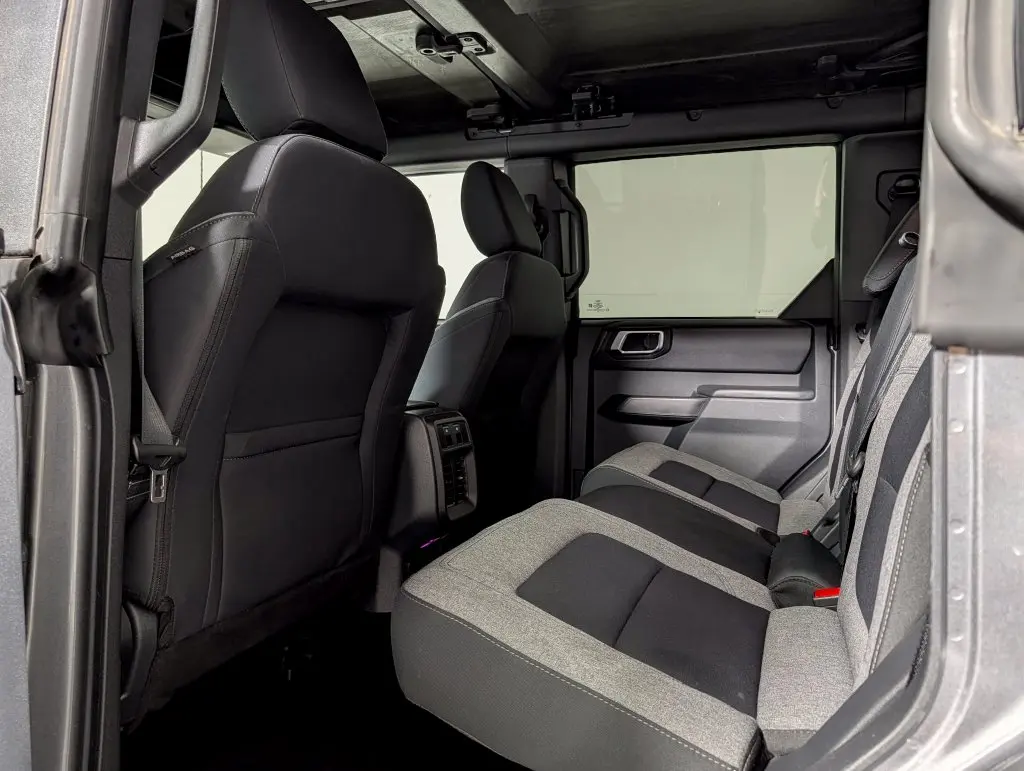 2025 Ford Bronco - $38,275
