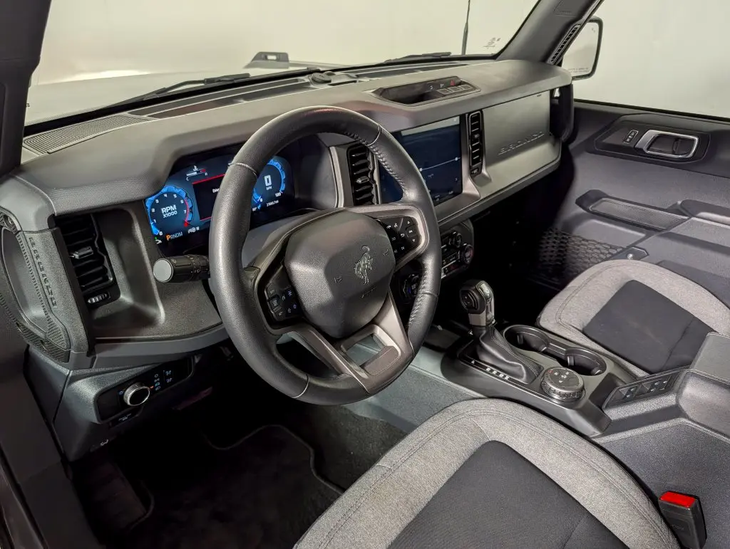 2025 Ford Bronco - $38,275