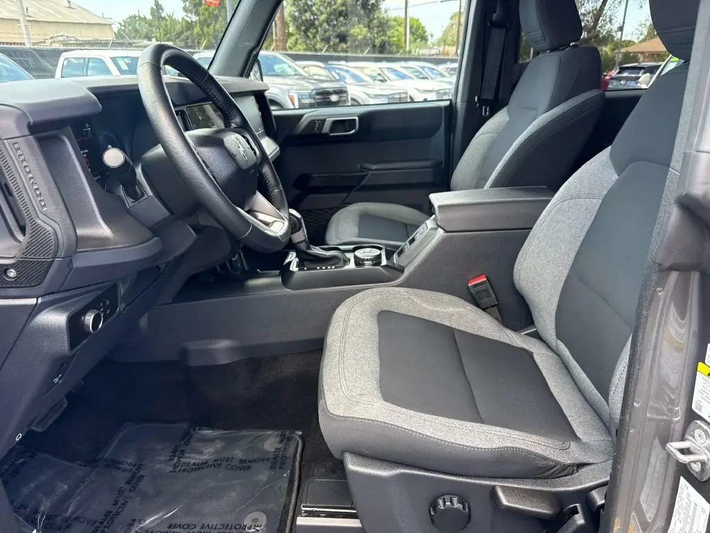 2025 Ford Bronco - $44,995