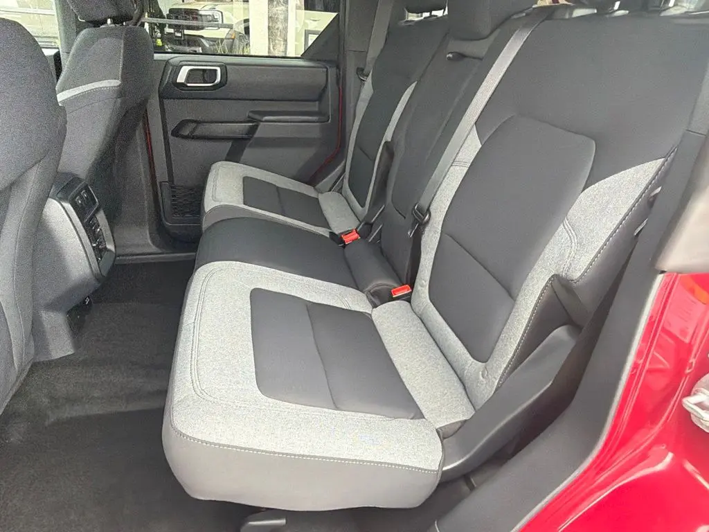 2025 Ford Bronco - $37,588