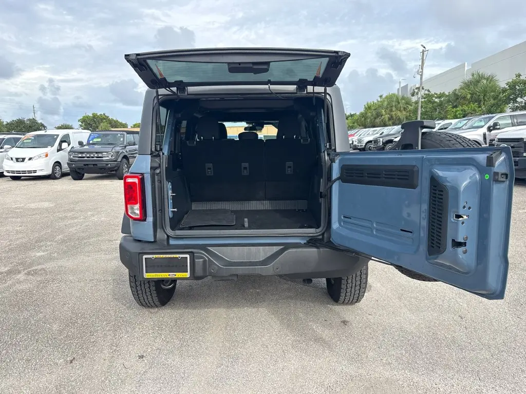 2025 Ford Bronco - $38,900