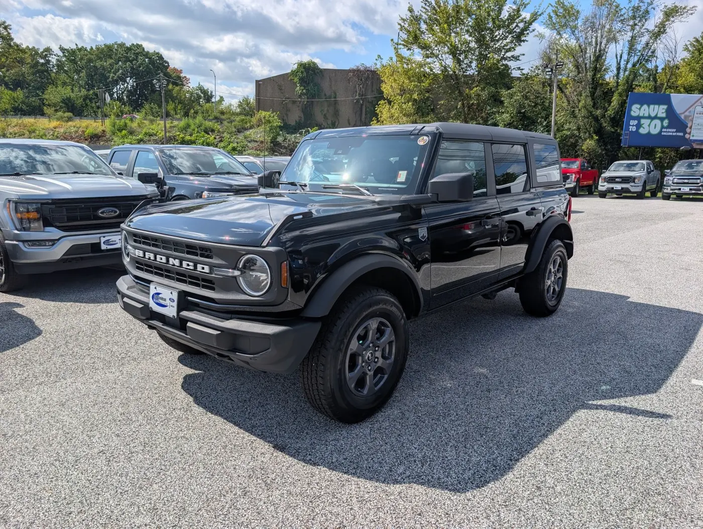 2025 Ford Bronco - $39,000