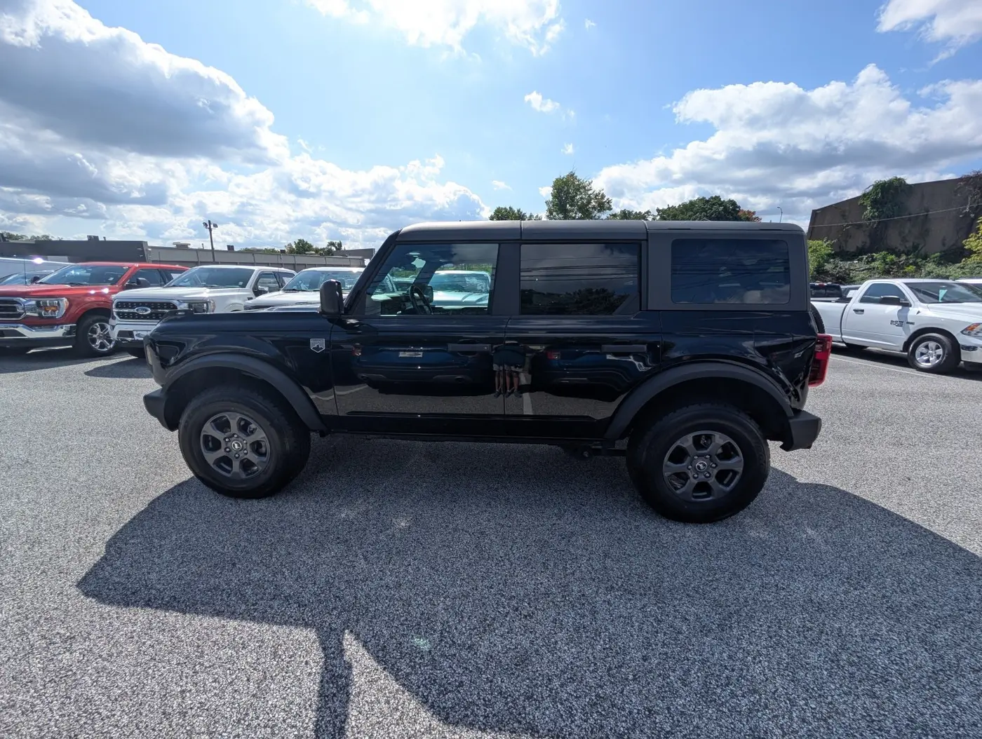 2025 Ford Bronco - $39,000