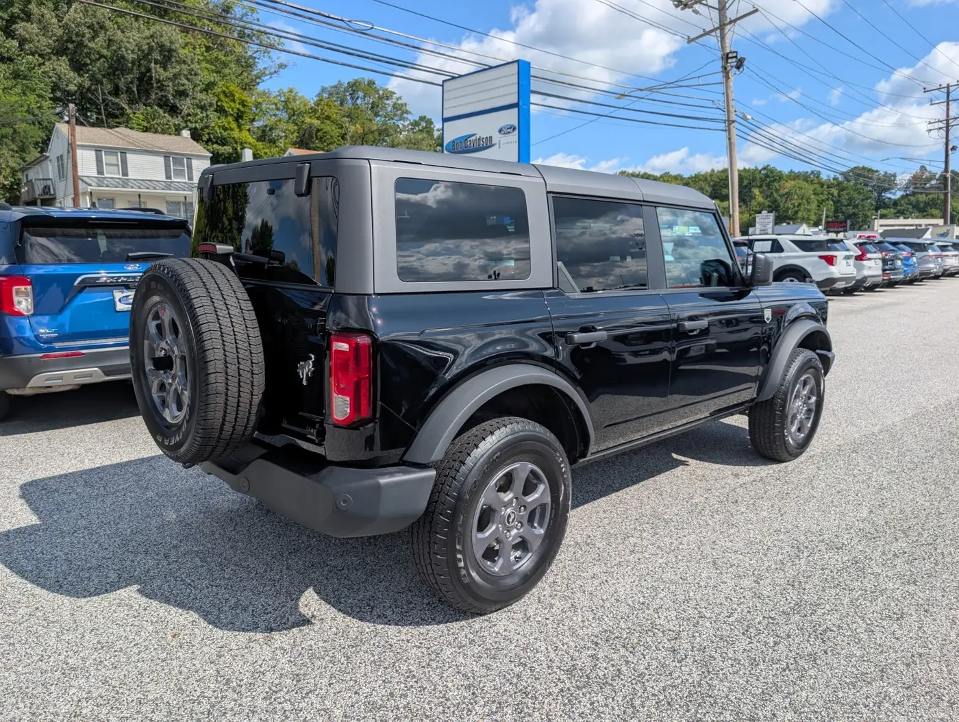 2025 Ford Bronco - $39,000