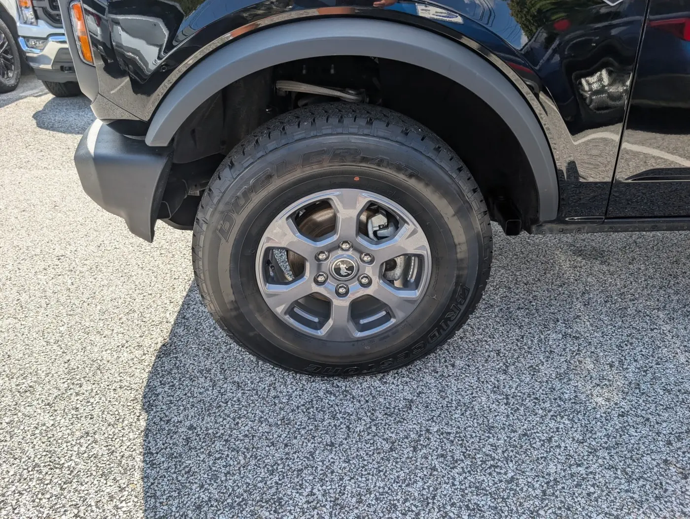 2025 Ford Bronco - $39,000