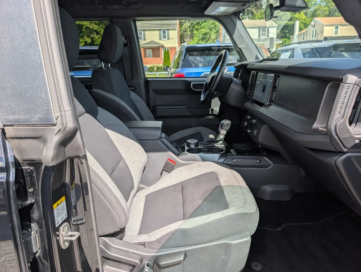 2025 Ford Bronco - $39,000