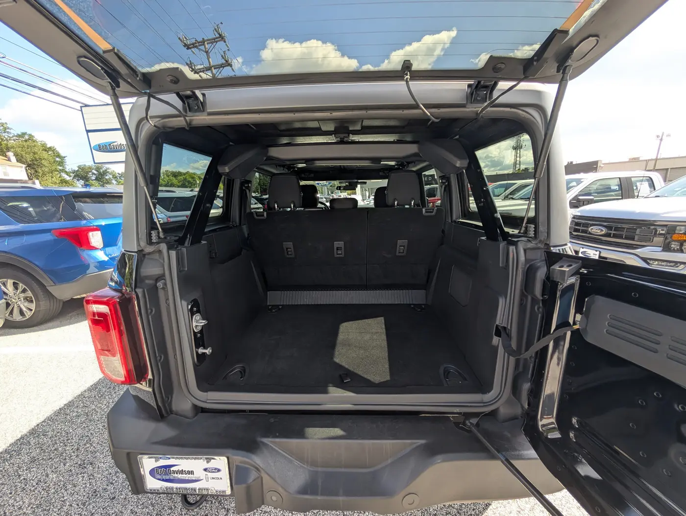 2025 Ford Bronco - $39,000