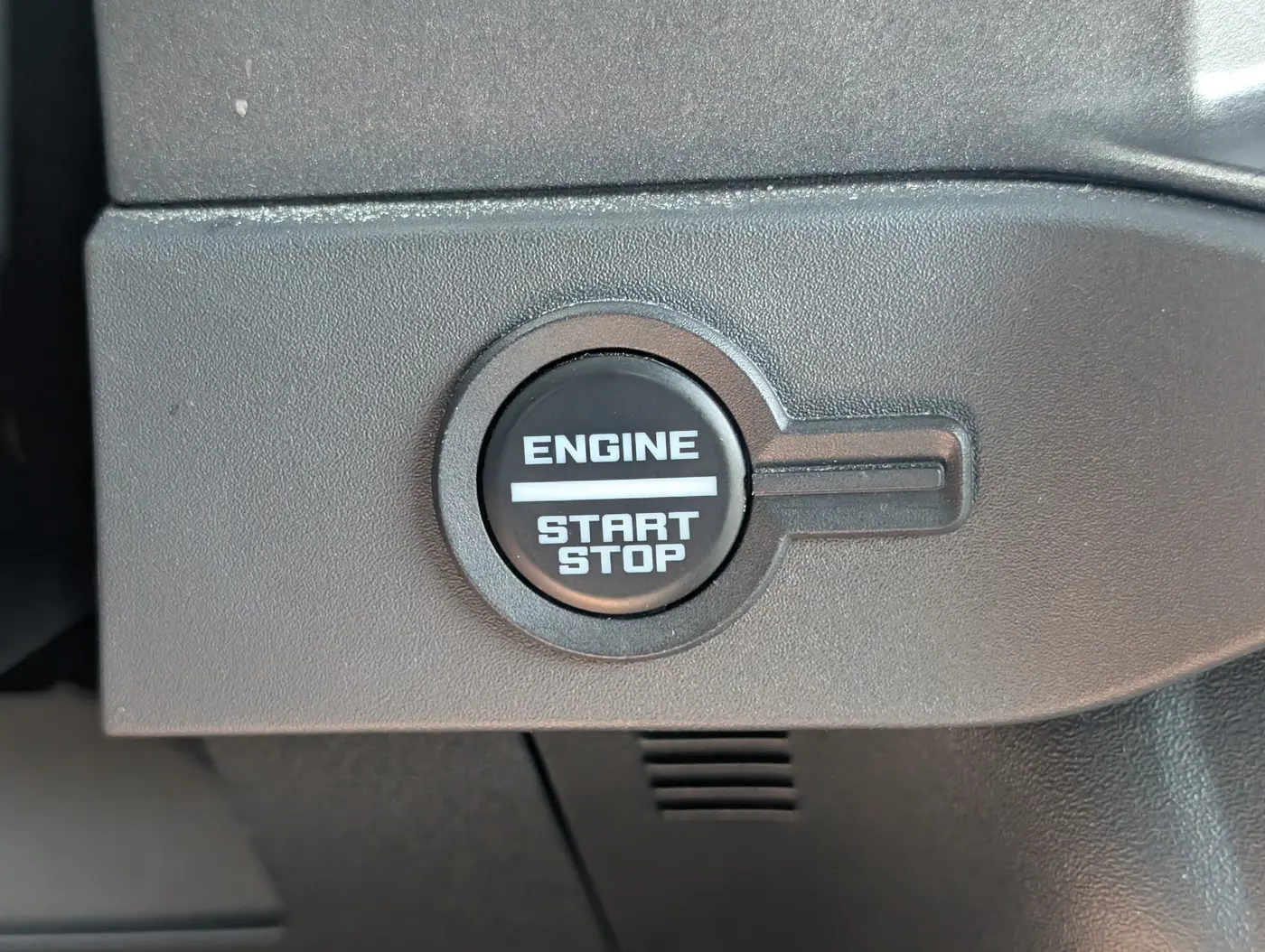 2025 Ford Bronco - $39,000