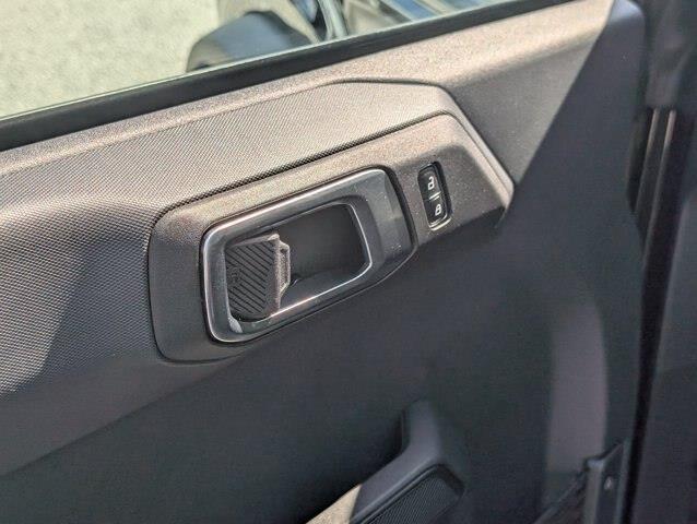2025 Ford Bronco - $38,400